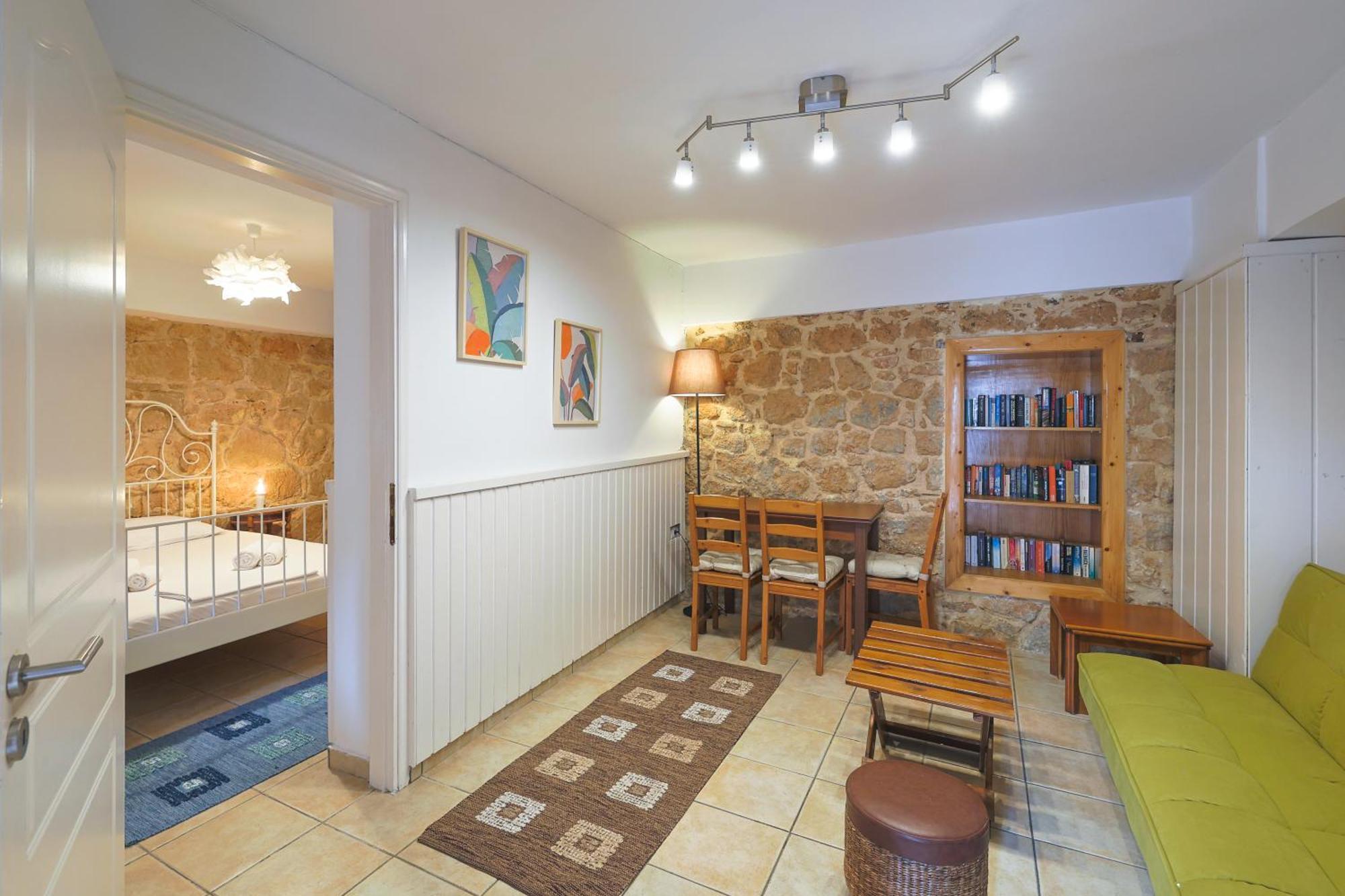 Stenaki - Apartments In Aegina Town Exterior photo