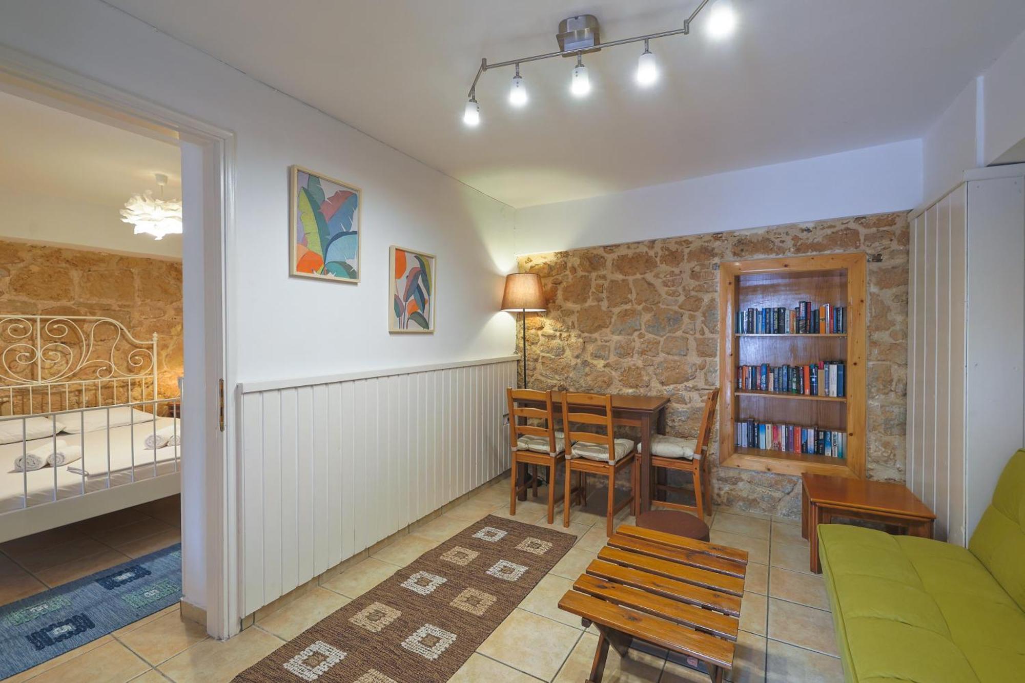 Stenaki - Apartments In Aegina Town Exterior photo