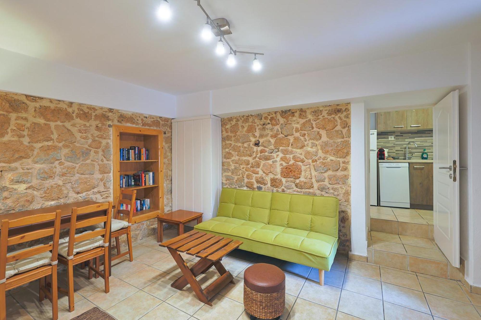 Stenaki - Apartments In Aegina Town Exterior photo