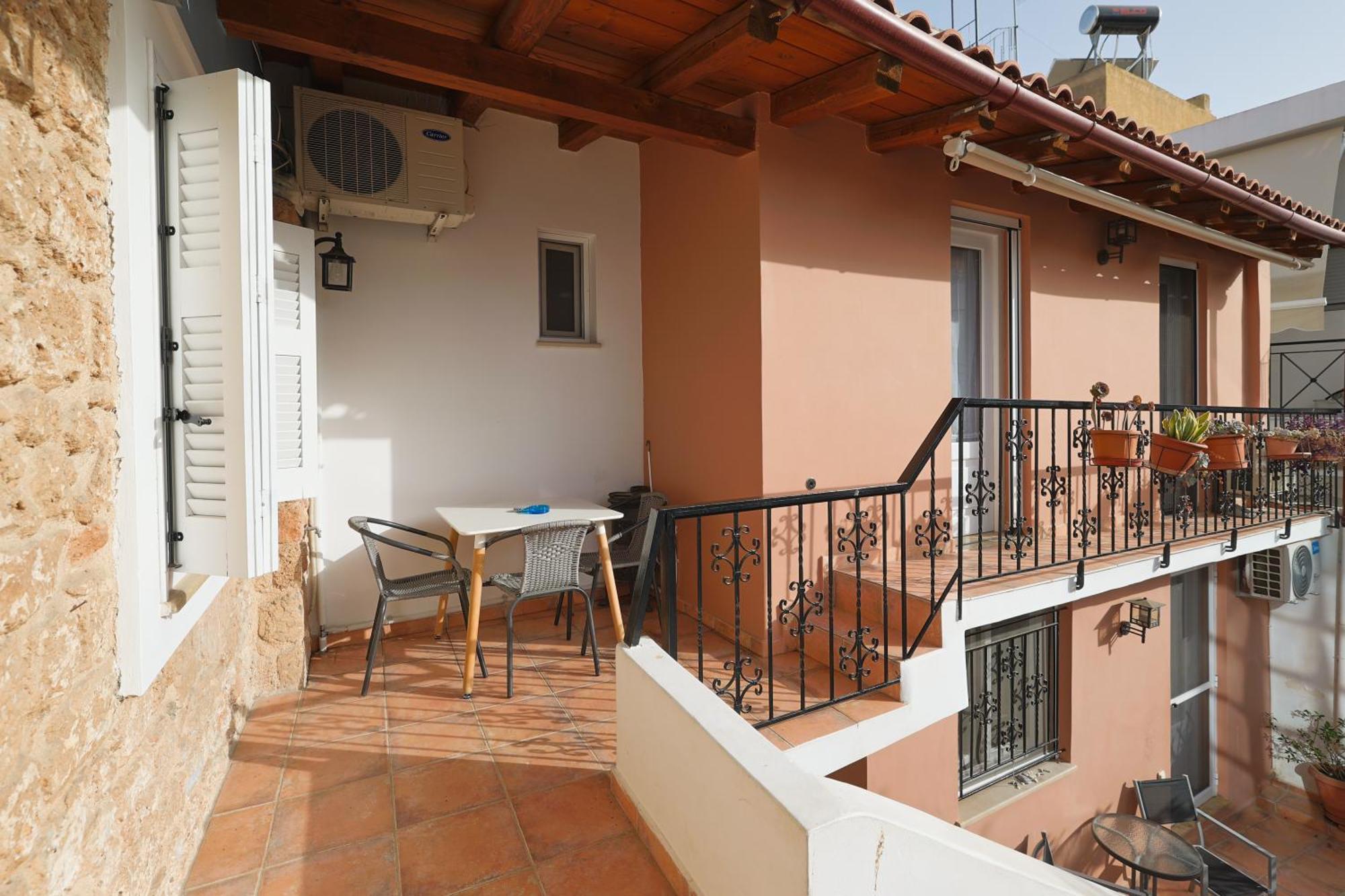 Stenaki - Apartments In Aegina Town Exterior photo